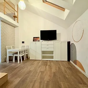  Apartament Caput Mundi